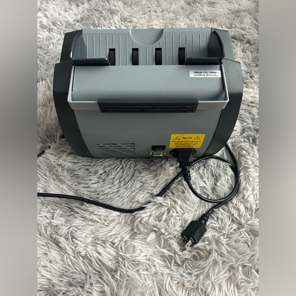 Cassida 6600 UV/MG USA Business Grade Money Counter UV/MG/IR Counterfeit - Picture 4 of 7